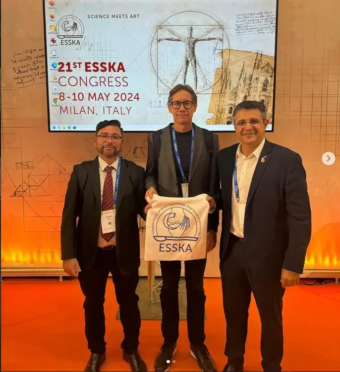 Médicos da Ortoclínica no congresso ESSKA 2024, em Milão