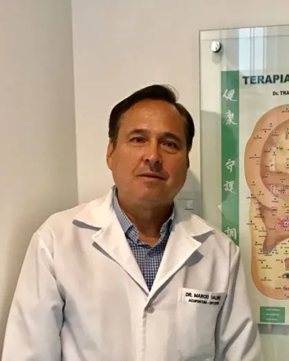 Retrato do Dr. Márcio Valença de jaleco
